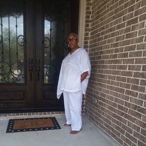 Meet your Posher, Alice